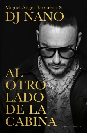 AL OTRO LADO DE LA CABINA AL OTRO LADO DE LA CABINA